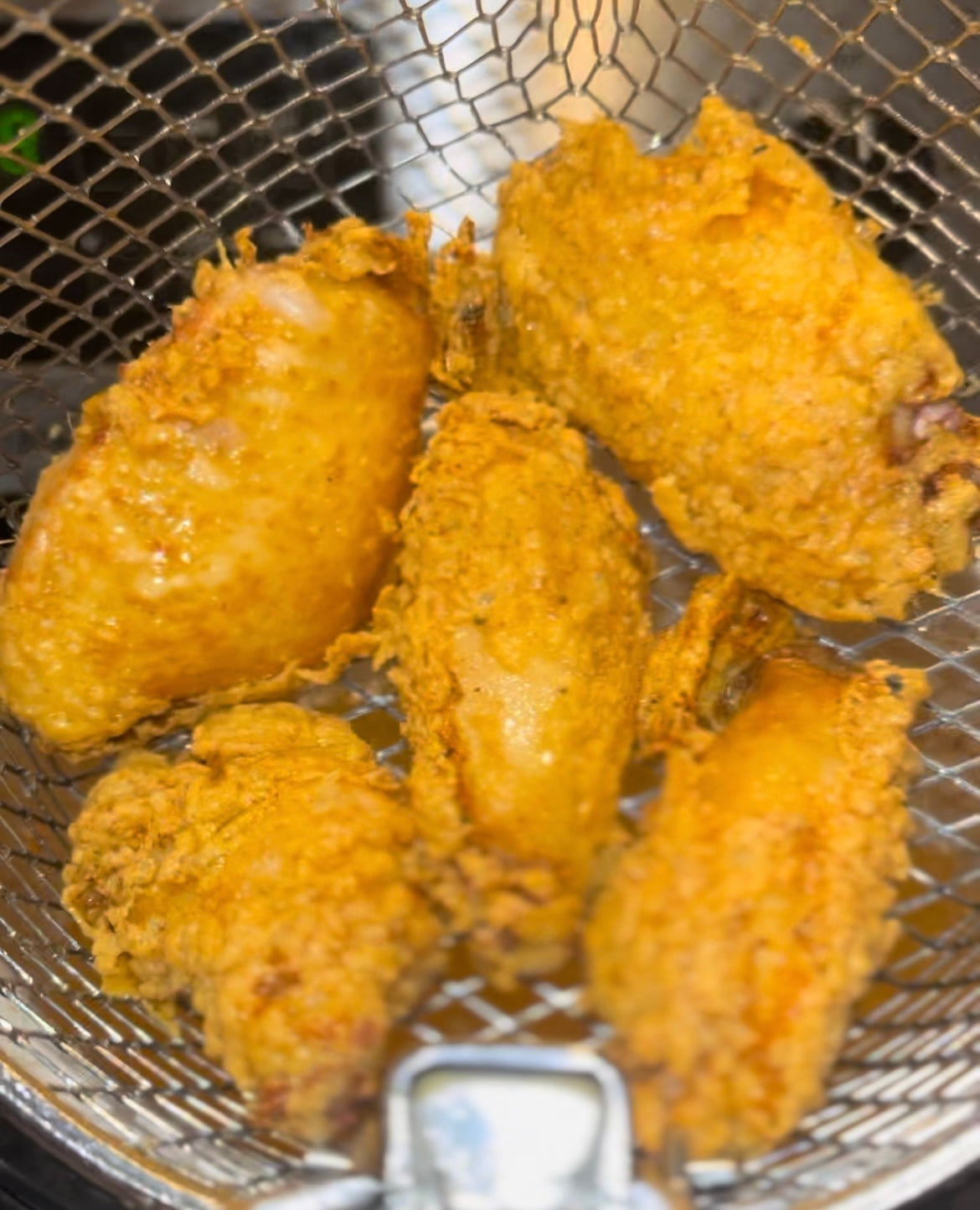 Fried party wings